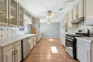 5619 Duxbury St, Houston, TX 77035 - Photo 17