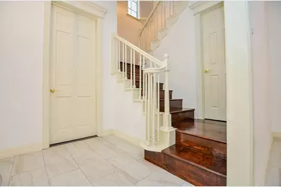 44 Bayou Pointe Drive, Houston, TX 77063 - Photo 7