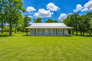 8805 Sun Oil Rd, Brenham, TX 77833 - Photo 1