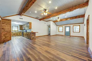 8805 Sun Oil Rd, Brenham, TX 77833 - Photo 13