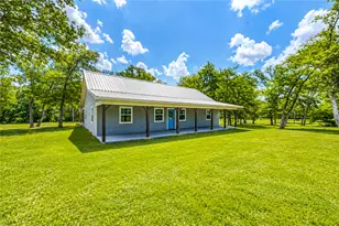 8805 Sun Oil Rd, Brenham, TX 77833 - Photo 9