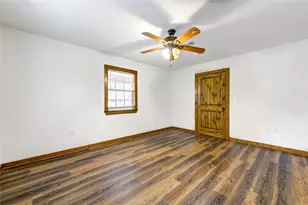8805 Sun Oil Rd, Brenham, TX 77833 - Photo 41