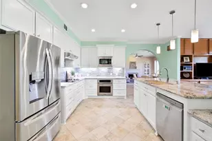 142 Lakeside Dr, Conroe, TX 77356 - Photo 13
