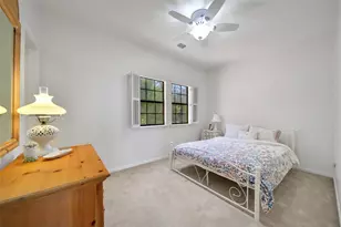 142 Lakeside Dr, Conroe, TX 77356 - Photo 31