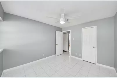 6031 Dellfern Drive, Houston, TX 77035 - Photo 31