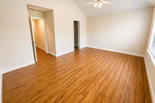 2710 Hullsmith Dr, Houston, TX 77063 - Photo 13