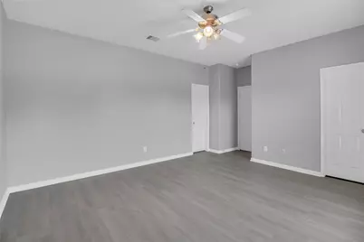 1526 Village Townhome Drive, Pasadena, TX 77504 - Photo 19
