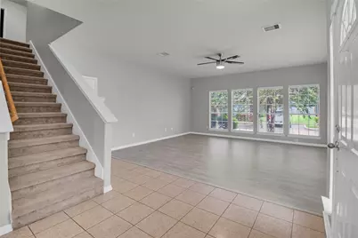 1526 Village Townhome Drive, Pasadena, TX 77504 - Photo 13