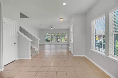 1526 Village Townhome Drive, Pasadena, TX 77504 - Photo 11