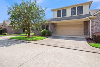 1526 Village Townhome Drive, Pasadena, TX 77504 - Photo 1