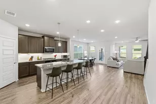 8335 Calico Pennant Wy, Fulshear, TX 77441 - Photo 3