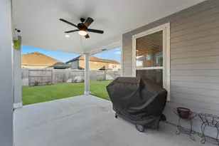 8335 Calico Pennant Wy, Fulshear, TX 77441 - Photo 23