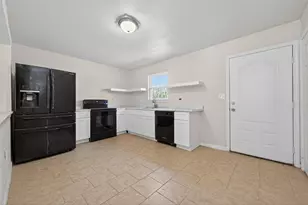 140 Marie St, Shepherd, TX 77371 - Photo 19