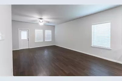 1539 Windrose Bend, Angleton, TX 77515 - Photo 5