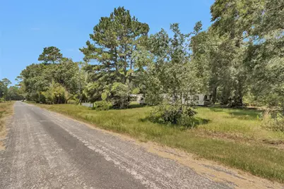 685 County Road 2174, Cleveland, TX 77327 - Photo 5