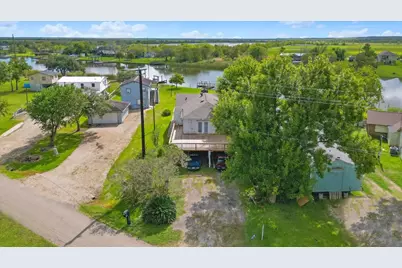 1426 Angle Road, Angleton, TX 77515 - Photo 13