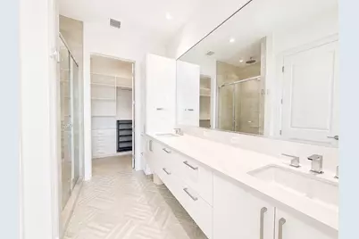 1211 Caroline Street #1608, Houston, TX 77002 - Photo 13