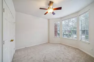 150 N Magnolia Pond Pl, The Woodlands, TX 77381 - Photo 5