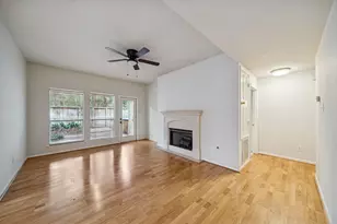 150 N Magnolia Pond Pl, The Woodlands, TX 77381 - Photo 1