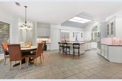 8615 Haven Woods Way, Tomball, TX 77375 - Photo 11