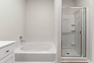 2562 Green Jasper Dr, Iowa Colony, TX 77583 - Photo 7