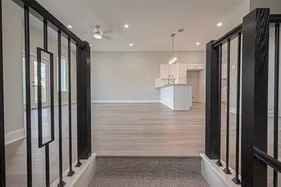 4748 Mallow Street E, Houston, TX 77033 - Photo 31