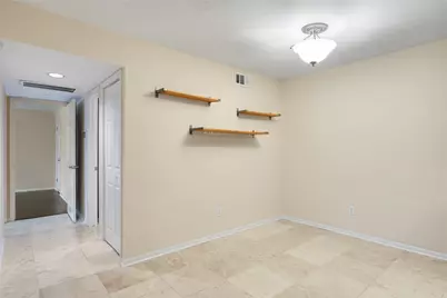 1860 White Oak Drive #228, Houston, TX 77009 - Photo 9