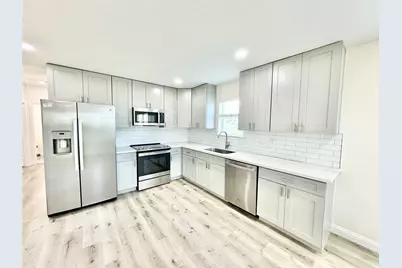 5127 Avenue L #A, Galveston, TX 77551 - Photo 5