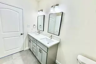 5127 Avenue L, Galveston, TX 77551 - Photo 13