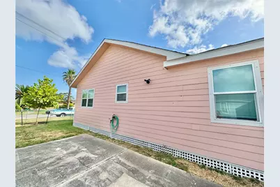 5127 Avenue L #A, Galveston, TX 77551 - Photo 29