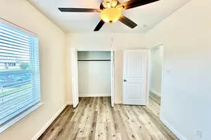 5127 Avenue L, Galveston, TX 77551 - Photo 17