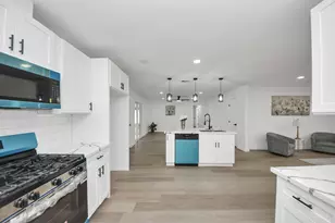 101 Talisman St, Lake Jackson, TX 77566 - Photo 13