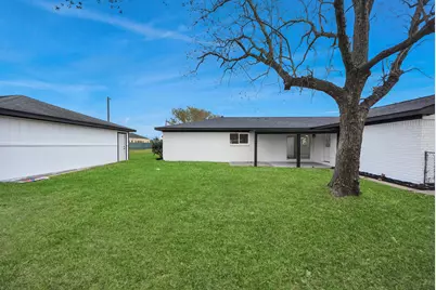 101 Talisman Street, Lake Jackson, TX 77566 - Photo 41