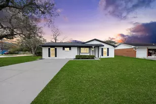 101 Talisman St, Lake Jackson, TX 77566 - Photo 35