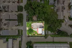 2609 Bevis St, Houston, TX 77008 - Photo 17