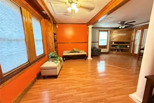 2609 Bevis St, Houston, TX 77008 - Photo 3