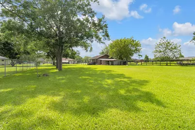 1624 Texas Avenue, League City, TX 77573 - Photo 31