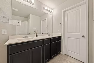 12623 City Village Lane, Houston, TX 77047 - Photo 25
