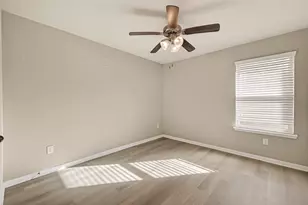 12623 City Village Ln, Houston, TX 77047 - Photo 29