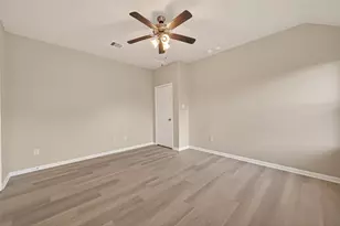 12623 City Village Ln, Houston, TX 77047 - Photo 35