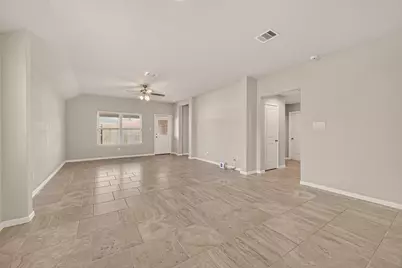 12623 City Village Lane, Houston, TX 77047 - Photo 9