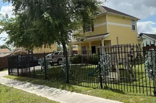 9335 Lomax St, Houston, TX 77093 - Photo 3