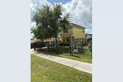 9335 Lomax Street, Houston, TX 77093 - Photo 5