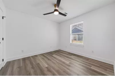 512 W Jefferson Street, Brenham, TX 77833 - Photo 21