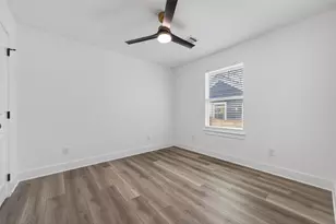 512 W Jefferson St, Brenham, TX 77833 - Photo 21