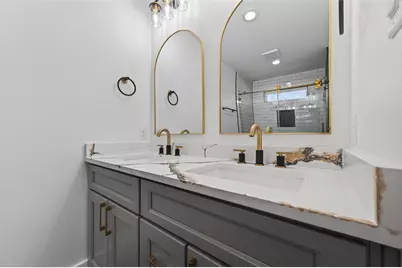 512 W Jefferson Street, Brenham, TX 77833 - Photo 27