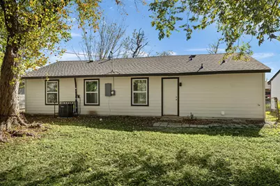 5915 Beldart Street, Houston, TX 77033 - Photo 15