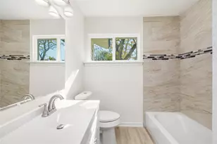 5915 Beldart St, Houston, TX 77033 - Photo 11