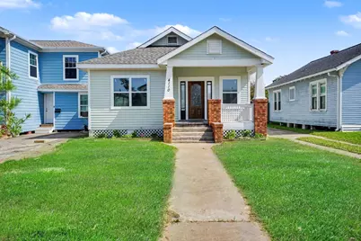 4110 Avenue T 1/2, Galveston, TX 77550 - Photo 1