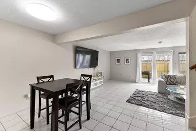 1846 Hollister Street #4, Houston, TX 77080 - Photo 9